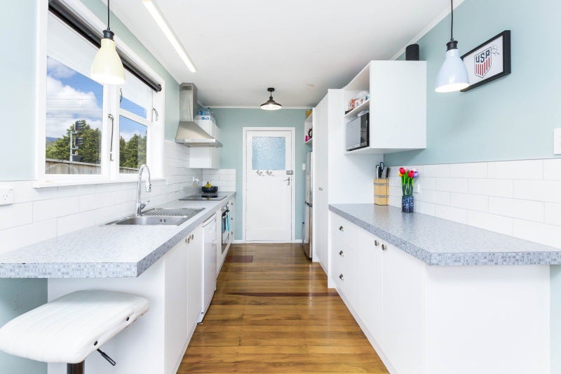 28D Blenheim Street, Upper Hutt Central, Upper Hutt - Carousel 2