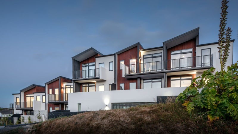 1/2 Hindmarsh Street, Johnsonville, Wellington - Carousel 1