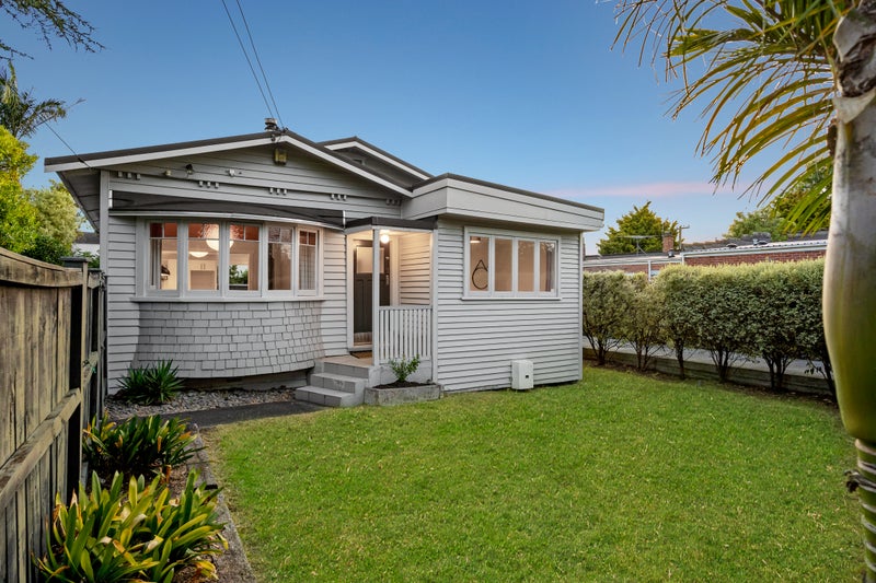 14 Haig Avenue, Mount Roskill, Auckland - Carousel 1