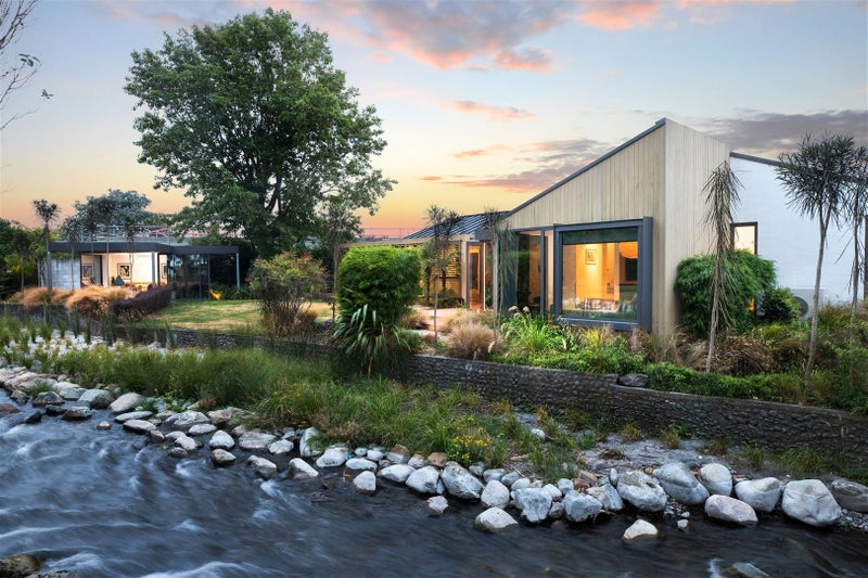 27 Fendalton Road, Fendalton, Christchurch - Carousel 2