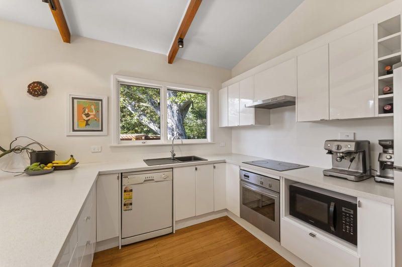 7 Domain Terrace, Spreydon, Christchurch - Carousel 2