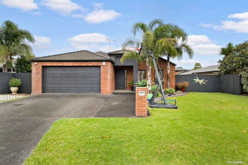 11 Brigham Young Drive, Albany, Auckland - Carousel 1