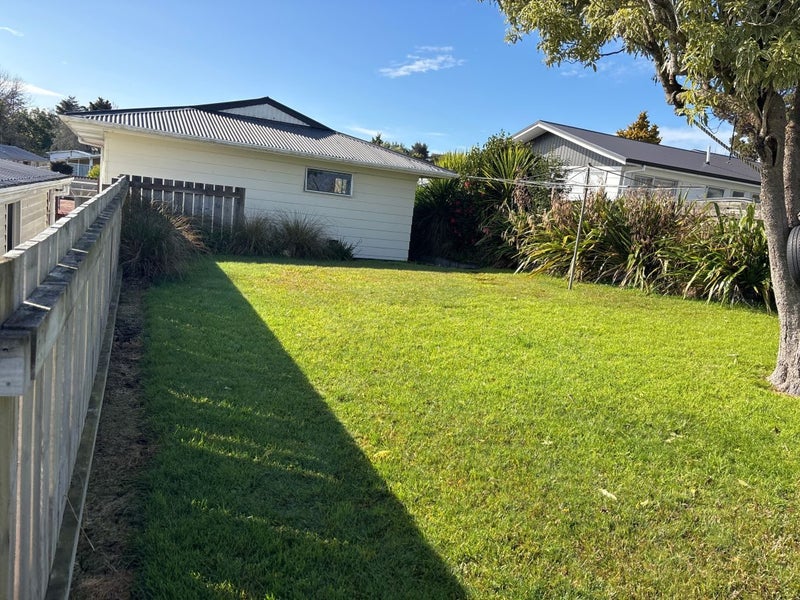 6 Edith Place, Dinsdale, Hamilton - Carousel 12