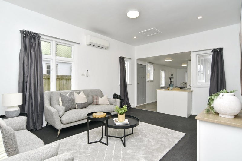 468 Wilsons Road North, Waltham, Christchurch - Carousel 2