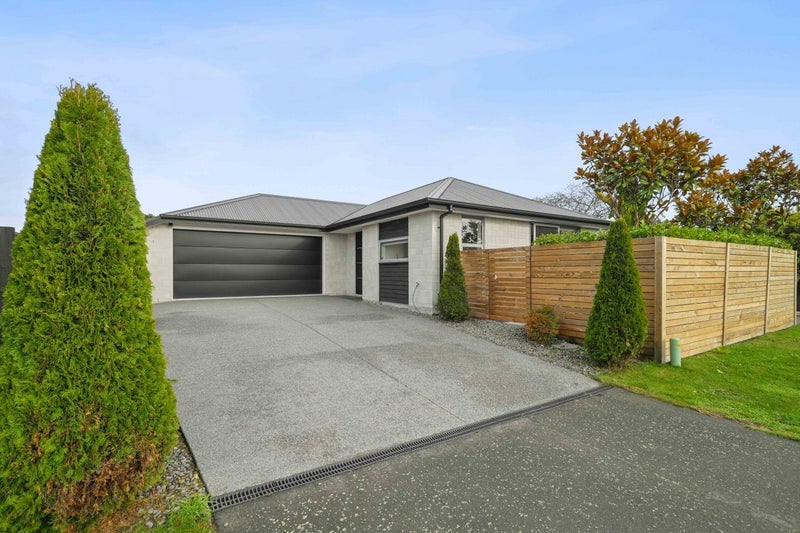 1/76 Amyes Road, Hornby, Christchurch - Carousel 1