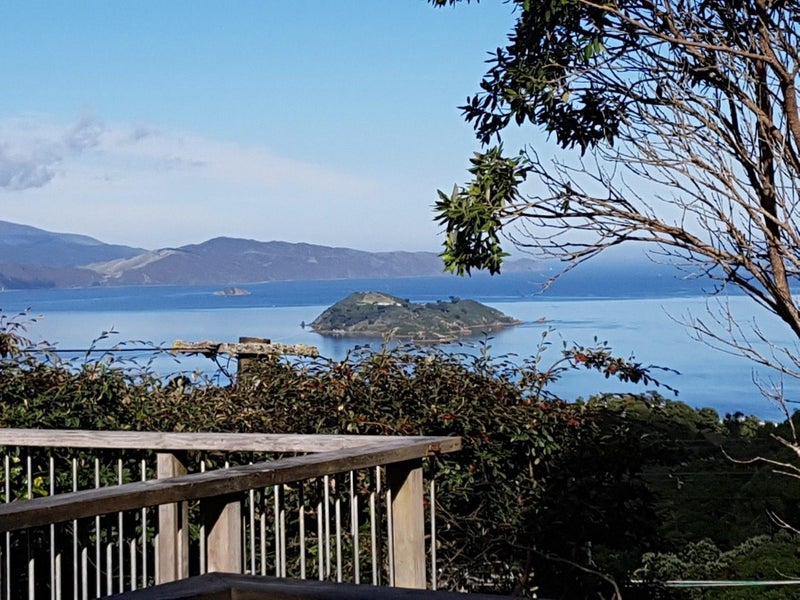 77 Maungaraki Road, Korokoro, Lower Hutt - Carousel 11