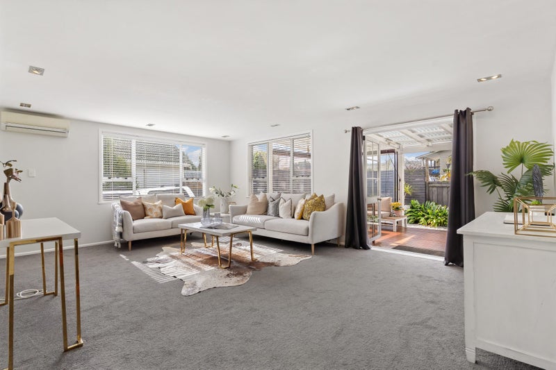 45 Oakley Avenue, Waterview, Auckland - Carousel 2