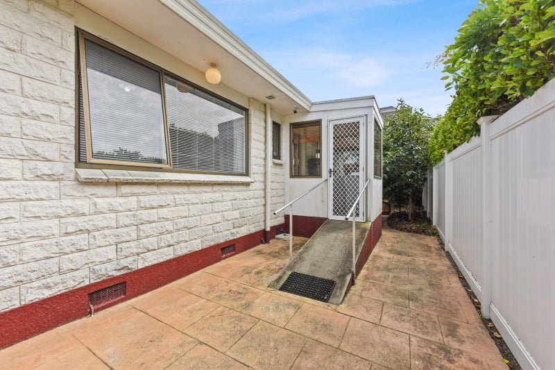 2/11 Collingwood Street, The Wood, Nelson - Carousel 18