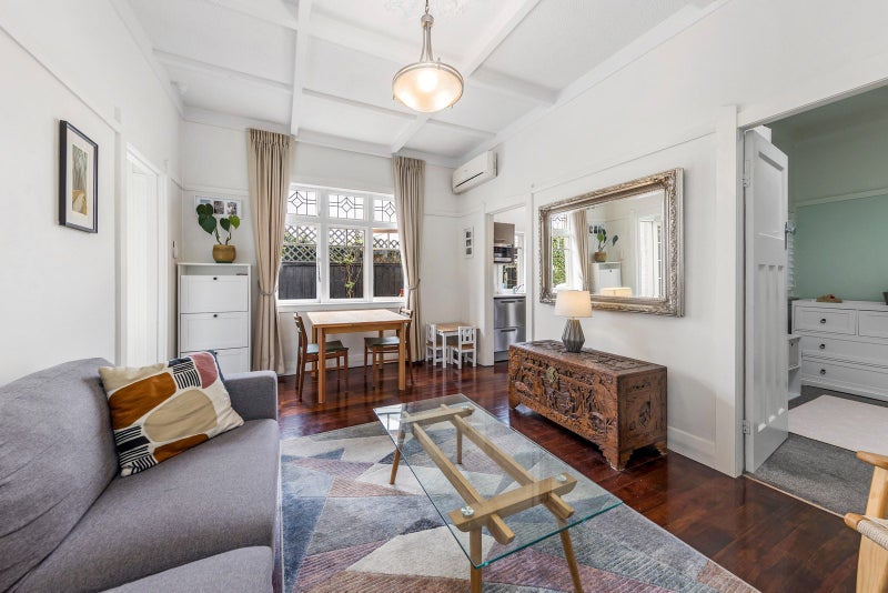 2/197 Balmoral Road, Balmoral, Auckland - Carousel 1