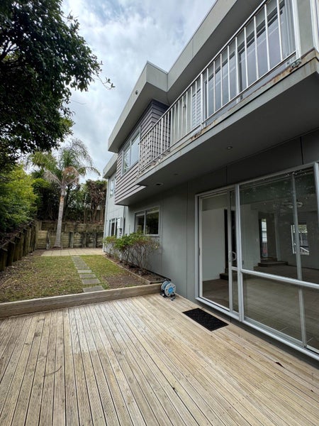 23 Comins Crescent, Mission Bay, Auckland - Carousel 27