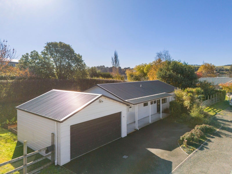10E Brown Street, Waikouaiti, Waikouaiti - Carousel 1