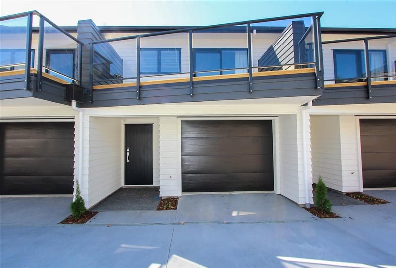 5/18 Hunter Street, Hamilton Lake, Hamilton - Carousel 1