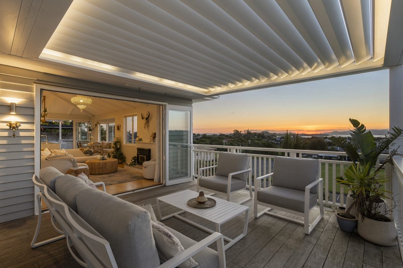 93 Taylor Road, Mangere Bridge, Auckland - Carousel 2