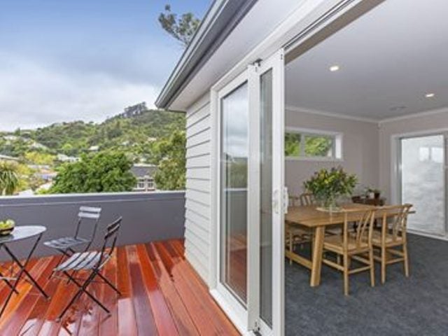 4/121 Muritai Road, Eastbourne, Lower Hutt - Carousel 1