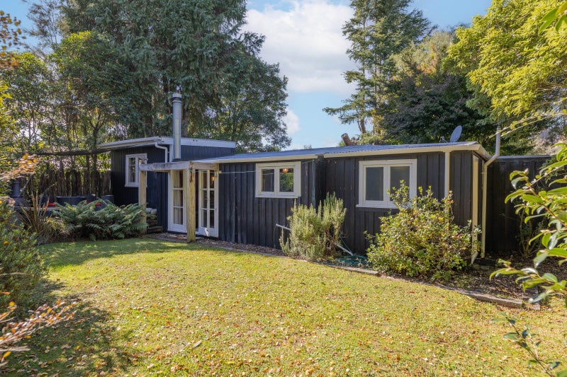 66 Te Herekiekie Street, Tūrangi - Carousel 1