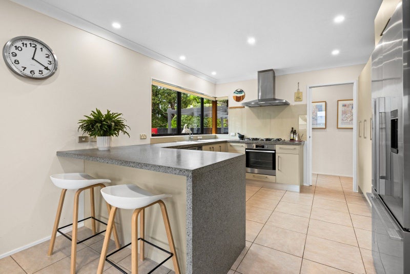 5 Ritchie Place, Havelock North, Havelock North - Carousel 2