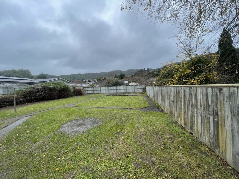 91 Wainuiomata Road, Wainuiomata, Lower Hutt - Carousel 14