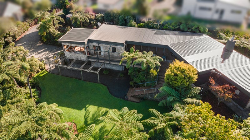 155 Park Road, Belmont, Lower Hutt - Carousel 2