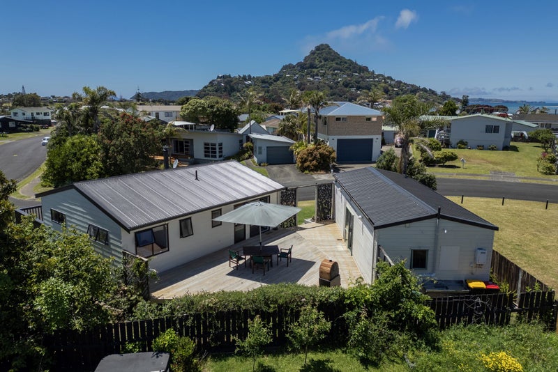 1 Norfolk Place, Tairua, Tairua - Carousel 1