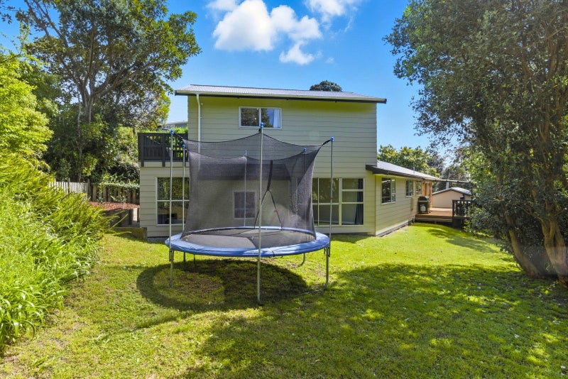 92 Leinster Avenue, Raumati South, Paraparaumu - Carousel 27