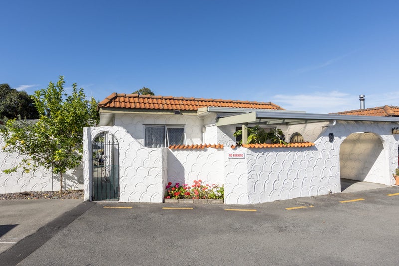 9/283 Taradale Road, Pirimai, Napier - Carousel 1