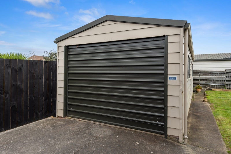 9 Bremworth Avenue, Dinsdale, Hamilton - Carousel 23