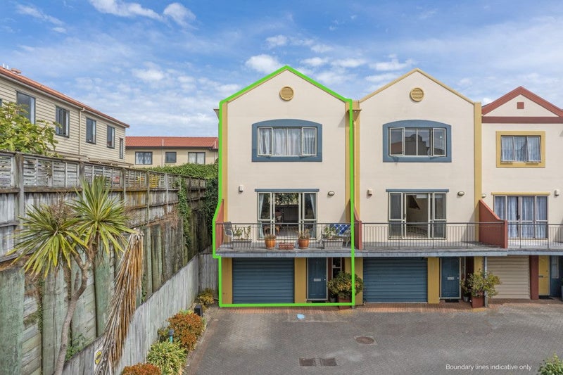 1/14 Ambrico Place, New Lynn, Auckland - Carousel 2