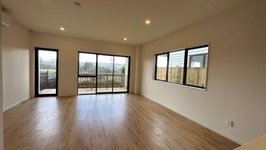 9 Whakaruru Lane, Karaka, Papakura - Carousel 1