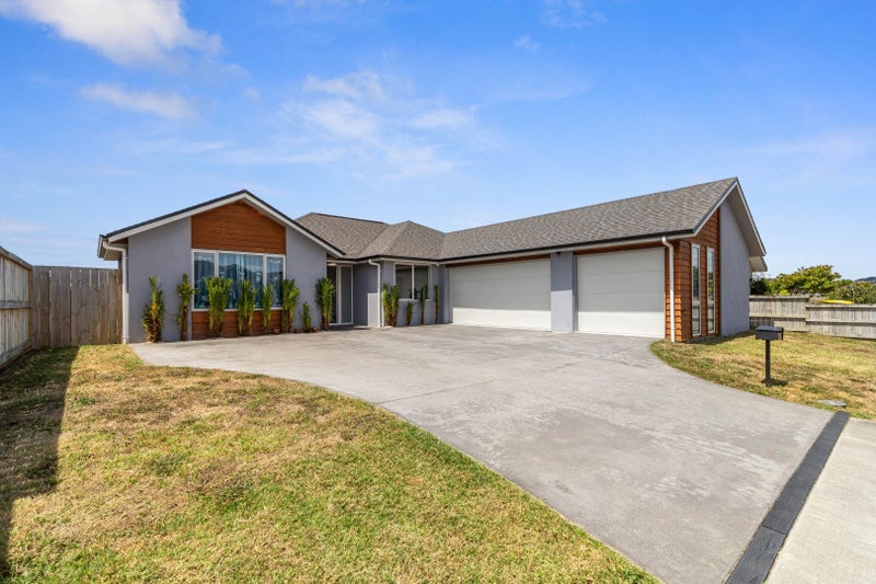 4 Maia Place, Flagstaff, Hamilton - Carousel 2