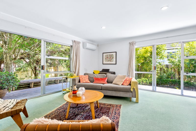 14 Blundell Place, Chatswood, Auckland - Carousel 2