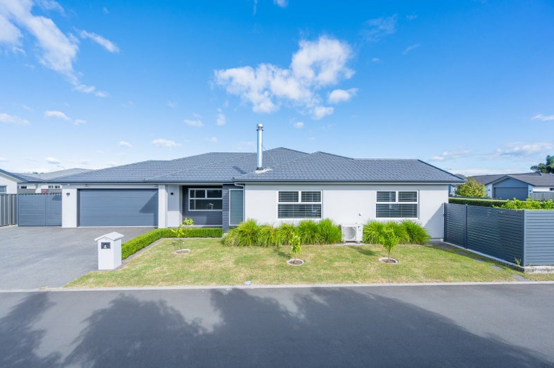 4 Young Place, Taradale, Napier - Carousel 15