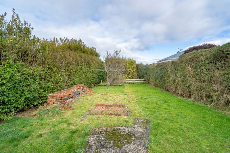 9 Beresford Street, Kaikorai, Dunedin - Carousel 2