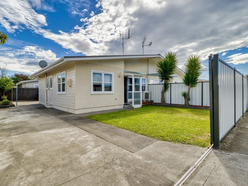 56 Taradale Road, Marewa, Napier - Carousel 1