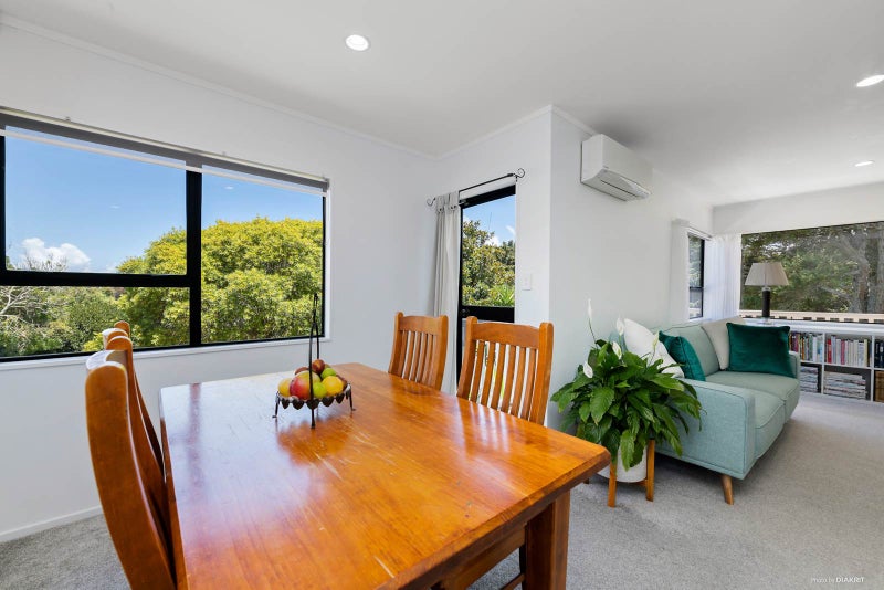 22 Everglade Drive, Goodwood Heights, Auckland - Carousel 2