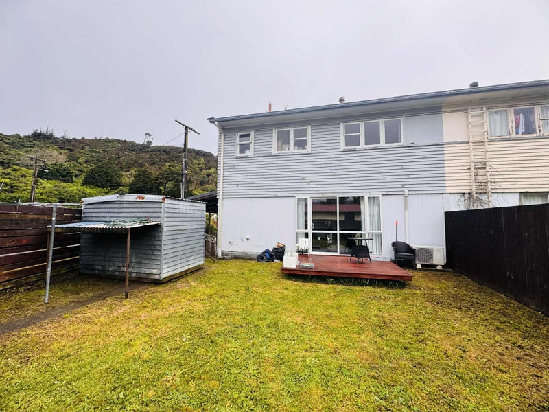 2/18 Eldon Grove, Taita, Lower Hutt - Carousel 2