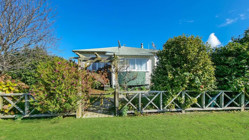 33 Bidois Road, Fairy Springs, Rotorua - Carousel 2