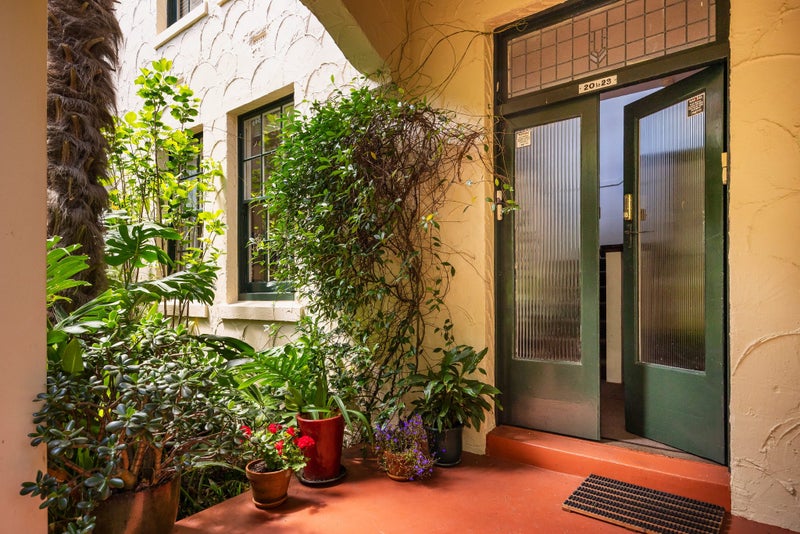 20/128 Newton Road, Newton, Auckland - Carousel 1