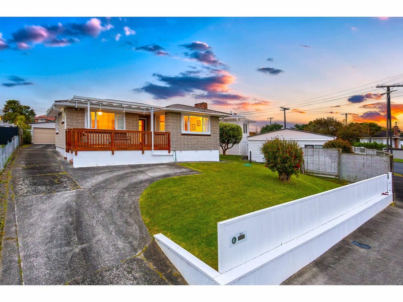 23 Dundee Place, Blockhouse Bay, Auckland - Carousel 2