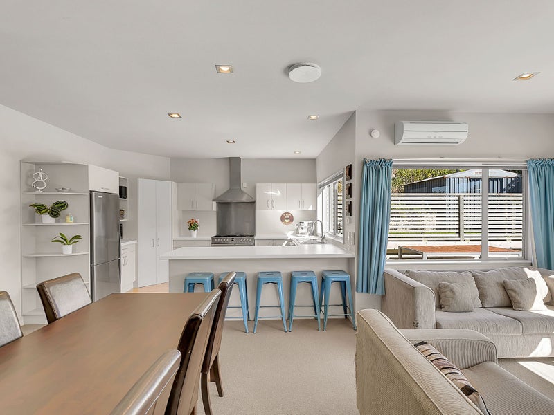 36 Tongariro Drive, Aotea, Porirua - Carousel 2