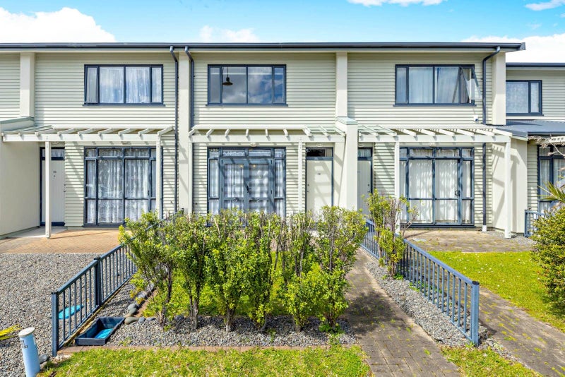 14/2 Armoy Drive, East Tamaki, Auckland - Carousel 1