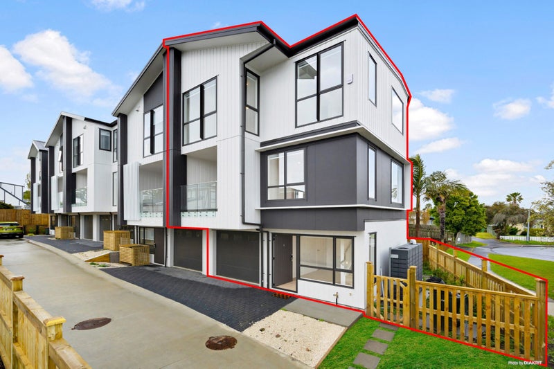 24C Tomintoul Place, Highland Park, Auckland - Carousel 1