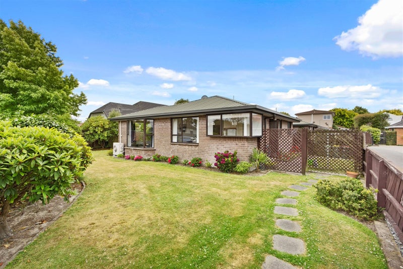 1/11 Lochmore Street, Bishopdale, Christchurch - Carousel 1