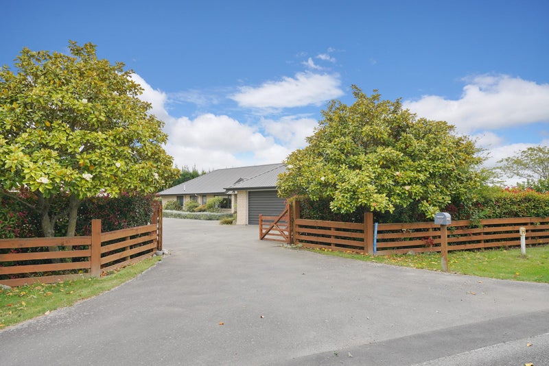 19 Winnie Vine Place, Leeston - Carousel 25