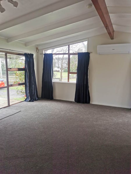 95 Walmer Road, Point Chevalier, Auckland - Carousel 2