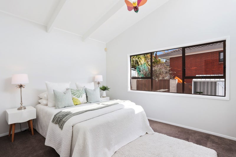 9 Sturm Avenue, Massey, Auckland - Carousel 20