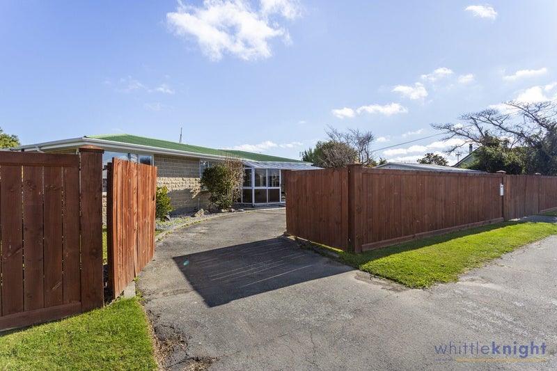 1 Fulham Street, Islington, Christchurch - Carousel 30
