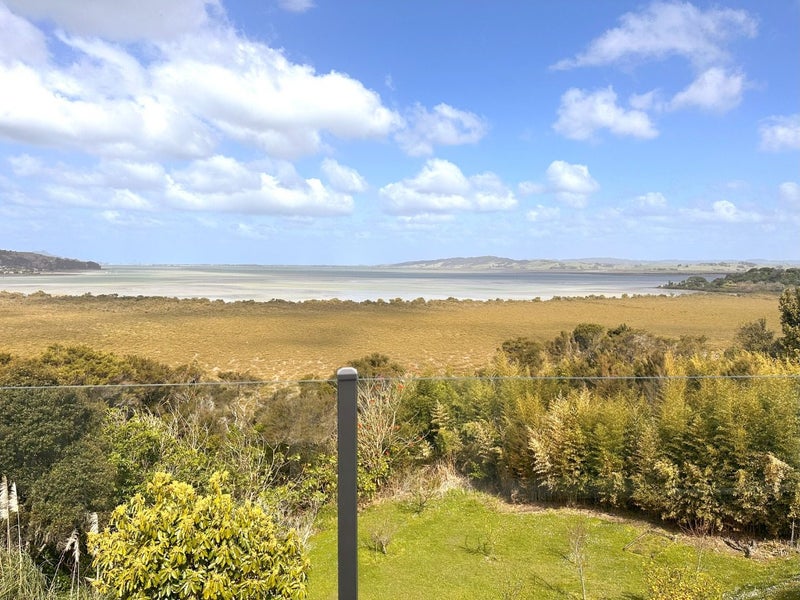 17 Harbour View Road, Onerahi, Whangarei - Carousel 1