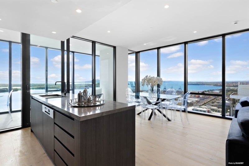 4103/10 Commerce Street, Auckland Central, Auckland - Carousel 1