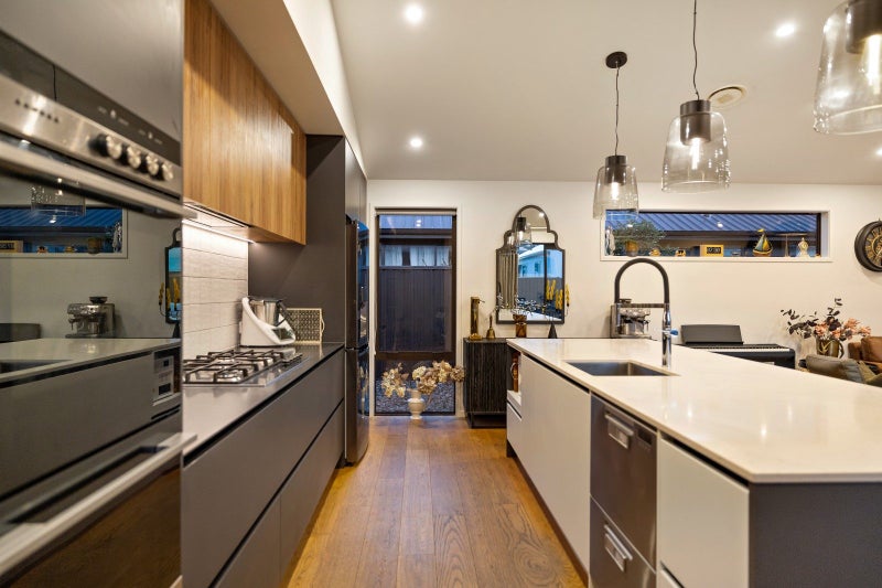 9 Hicks Road, Lower Shotover, Queenstown - Carousel 1