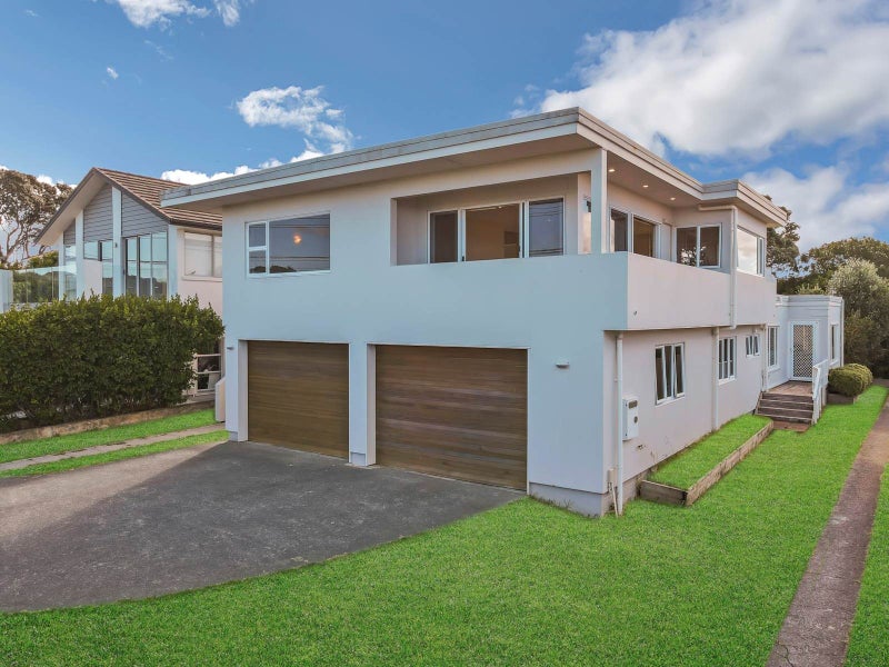150 Aberdeen Road, Campbells Bay, Auckland - Carousel 1